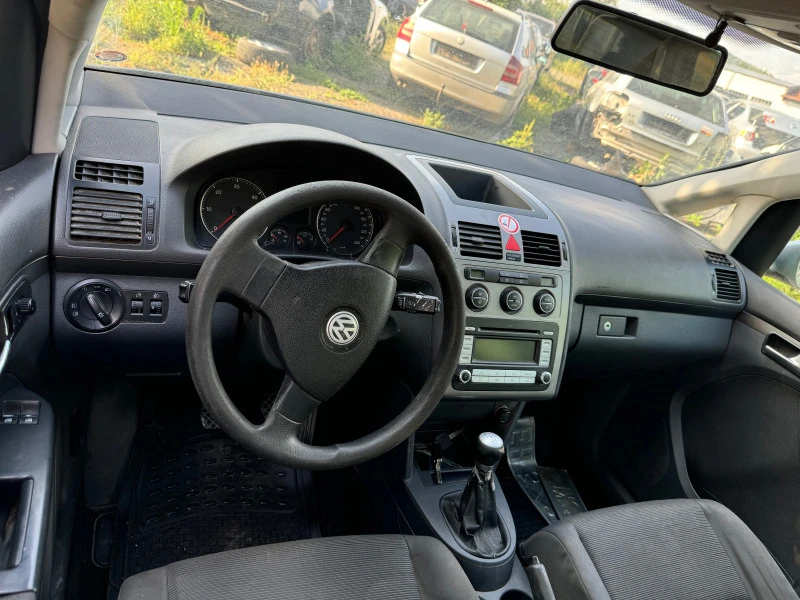 VW Touran 1.9tdi BLS, снимка 5 - Автомобили и джипове - 46371002