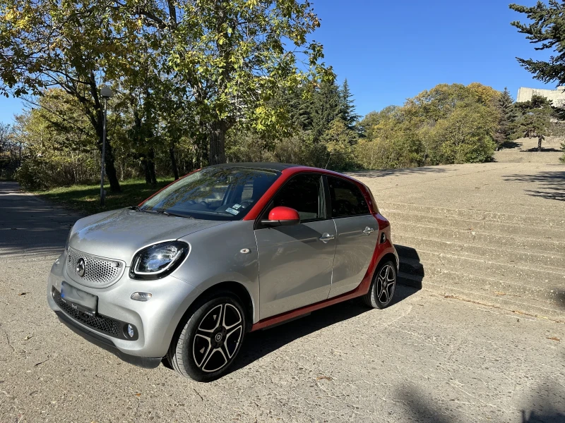 Smart Forfour, снимка 1 - Автомобили и джипове - 47948552