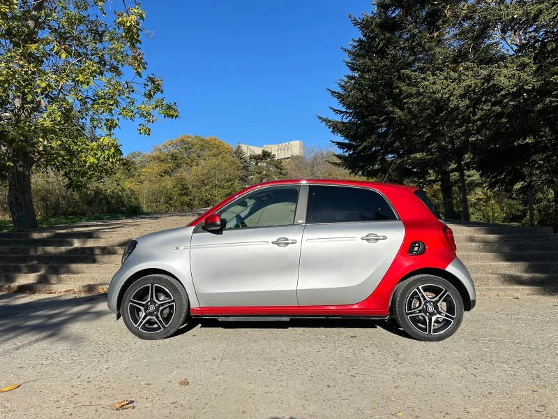 Smart Forfour, снимка 4 - Автомобили и джипове - 47948552