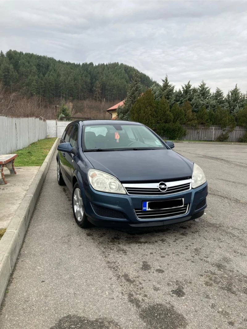 Opel Astra Cdti, снимка 1 - Автомобили и джипове - 48242589