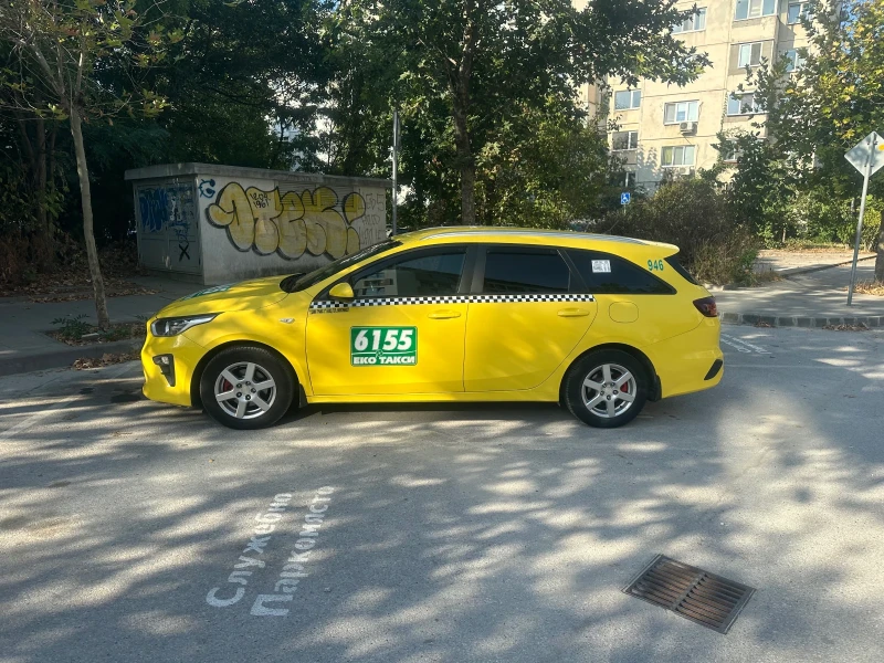 Kia Ceed 1.4i, снимка 4 - Автомобили и джипове - 48508877