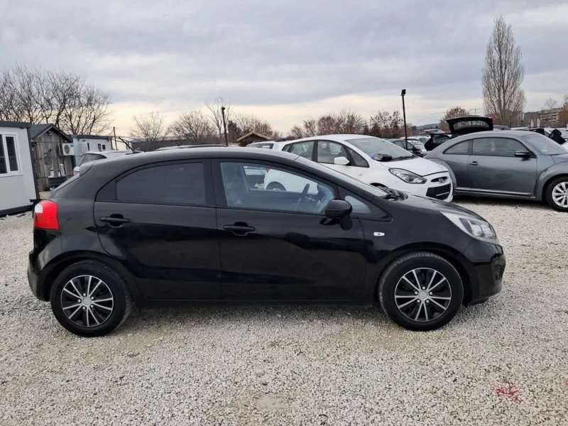 Kia Rio 1.4, снимка 7 - Автомобили и джипове - 48906620