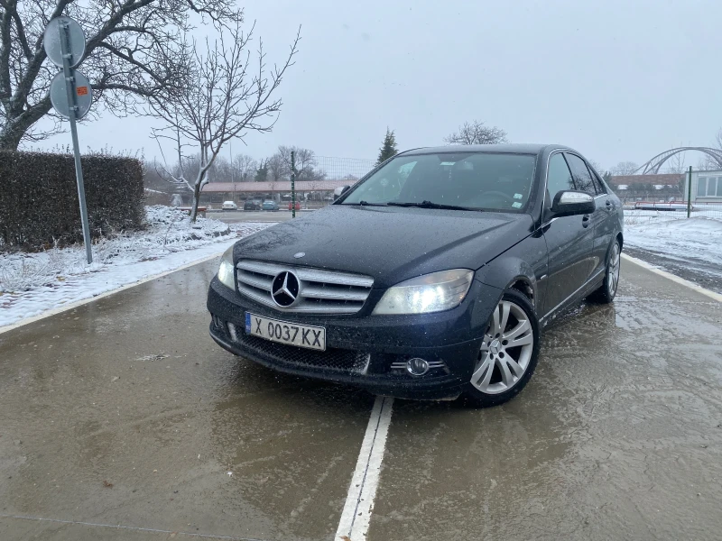 Mercedes-Benz C 220 Avantgarde, снимка 6 - Автомобили и джипове - 49598332