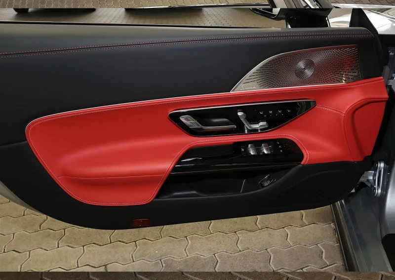 Mercedes-Benz SL 55 AMG 4MATIC, снимка 8 - Автомобили и джипове - 52117511