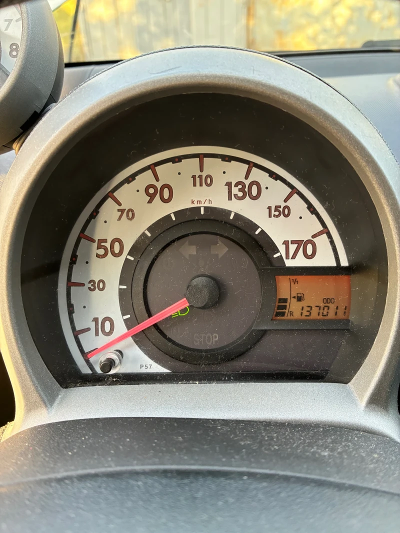 Toyota Aygo, снимка 8 - Автомобили и джипове - 52589226