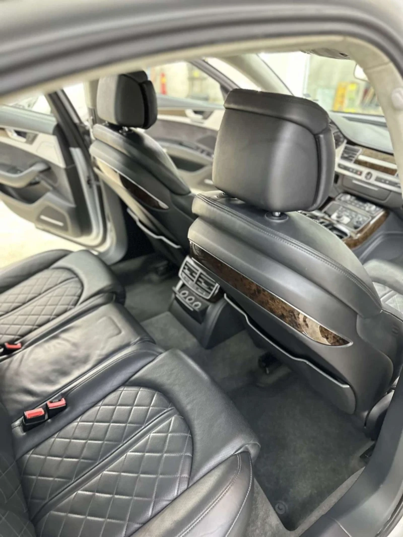 Audi A8, снимка 4 - Автомобили и джипове - 53154927