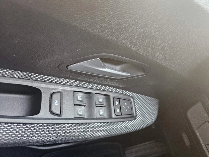 Dacia Sandero 1.0 TCe 68hp , снимка 12 - Автомобили и джипове - 53211281