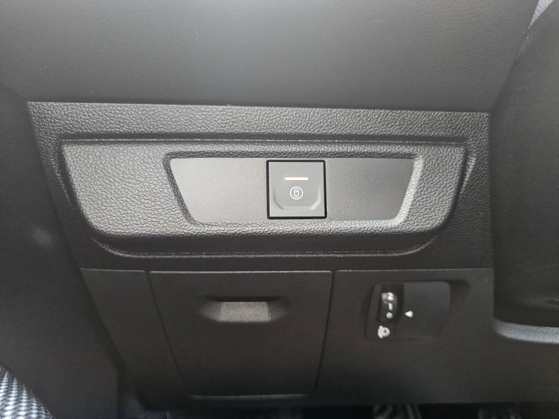 Dacia Sandero 1.0 TCe 68hp , снимка 11 - Автомобили и джипове - 53211281