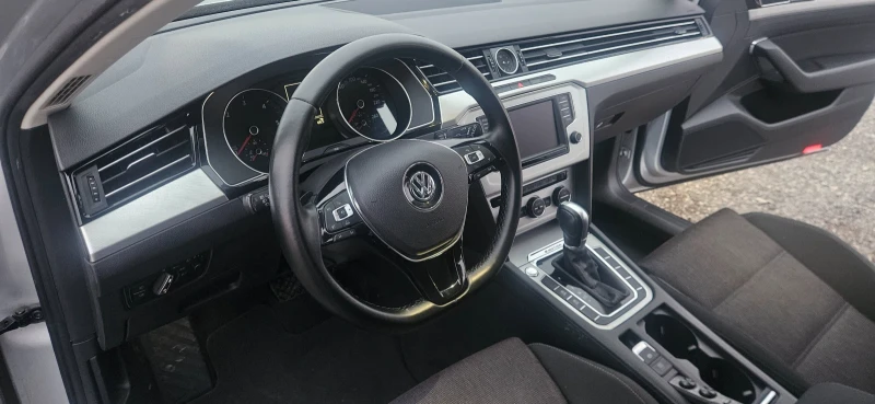 VW Passat 2.0TDI 4 MOTION SWISS 190KS, снимка 10 - Автомобили и джипове - 53215243