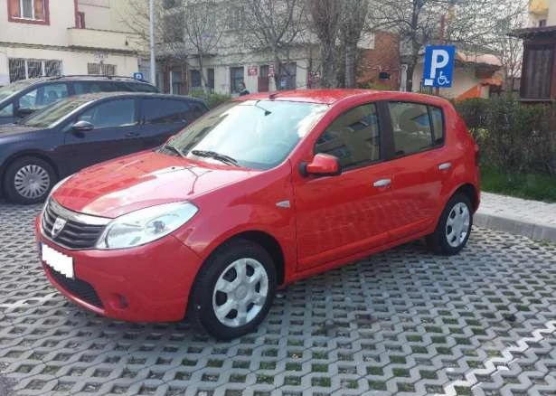 Dacia Sandero 1.4,1.5,1.6 - изображение 2