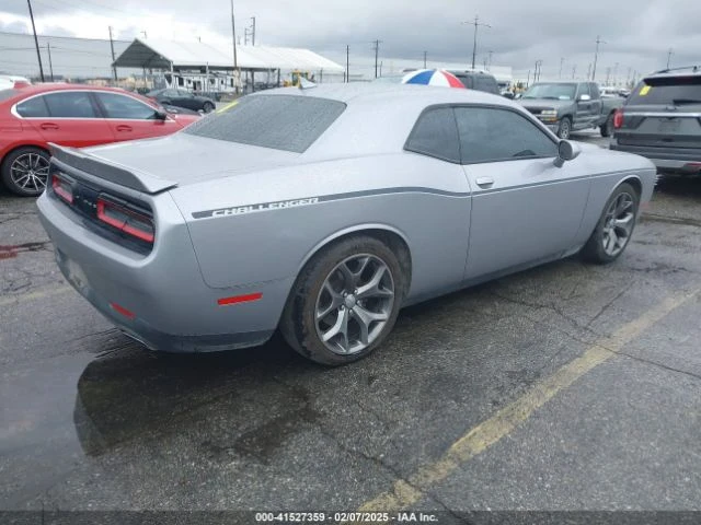 Dodge Challenger SXT* 3.6* V6* * 8ZF* ПОДГРЕВ* КАМЕРА* КЕЙЛЕС, снимка 4 - Автомобили и джипове - 49244360