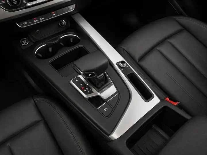 Audi A4 QUATTRO*  ШИБЕДАХ* ПОДГРЕВ, снимка 12 - Автомобили и джипове - 55314661