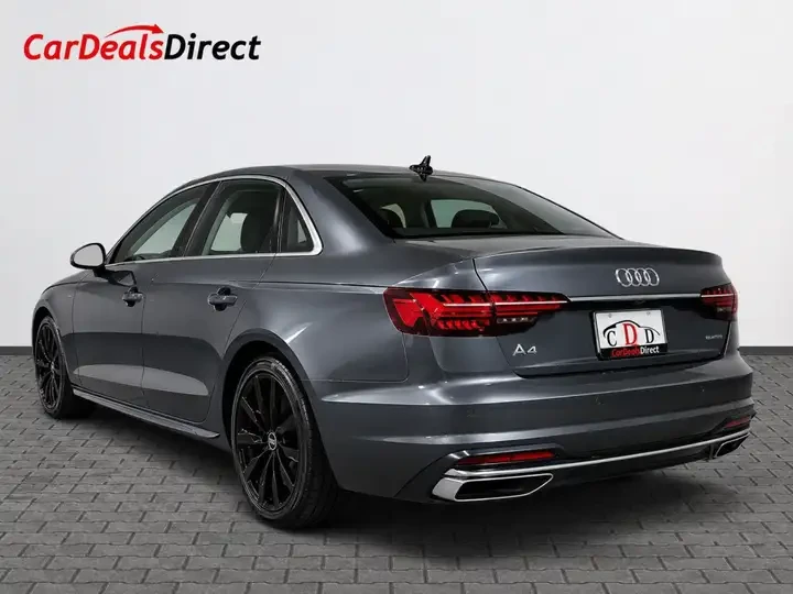 Audi A4 QUATTRO*  ШИБЕДАХ* ПОДГРЕВ, снимка 4 - Автомобили и джипове - 55314661