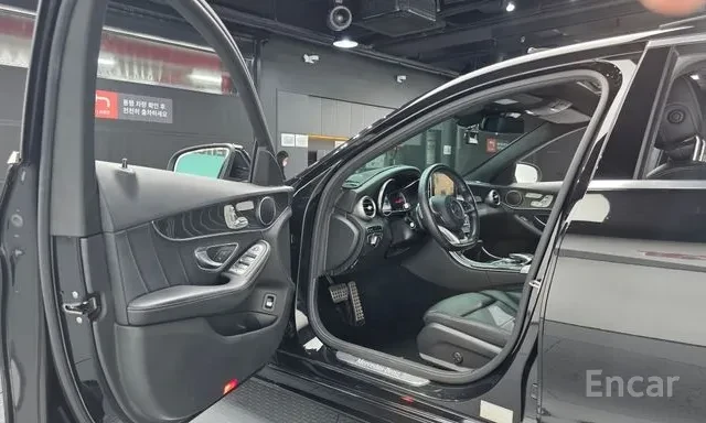 Mercedes-Benz C 250 D | HEAD UP | CAMERA | ПОДГРЕВ | ПАНОРАМА | , снимка 7 - Автомобили и джипове - 55511768