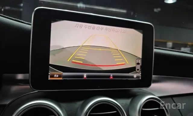 Mercedes-Benz C 250 D | HEAD UP | CAMERA | ПОДГРЕВ | ПАНОРАМА | , снимка 12 - Автомобили и джипове - 55511768