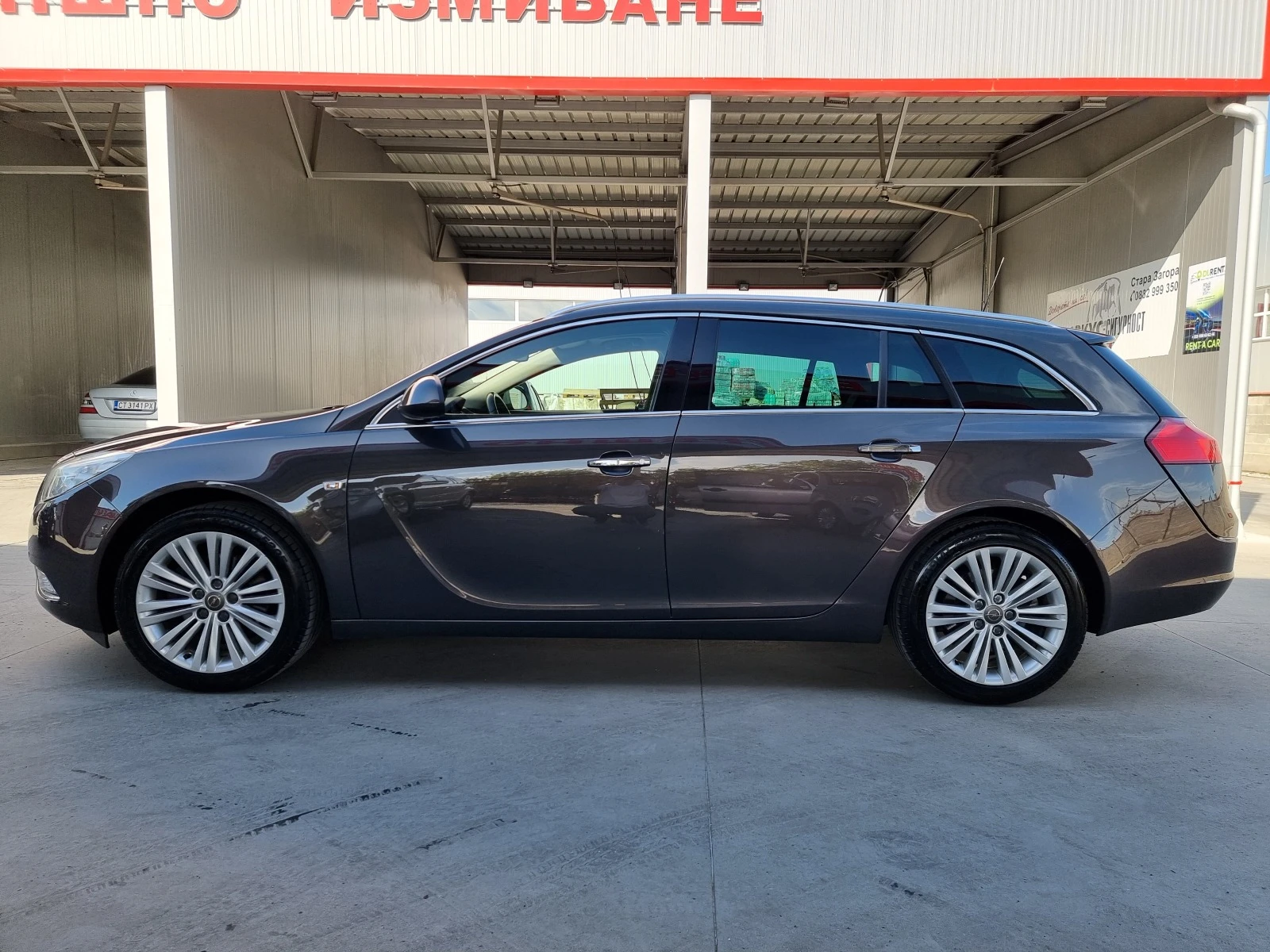 Opel Insignia SPORTS TOURER SW - изображение 6