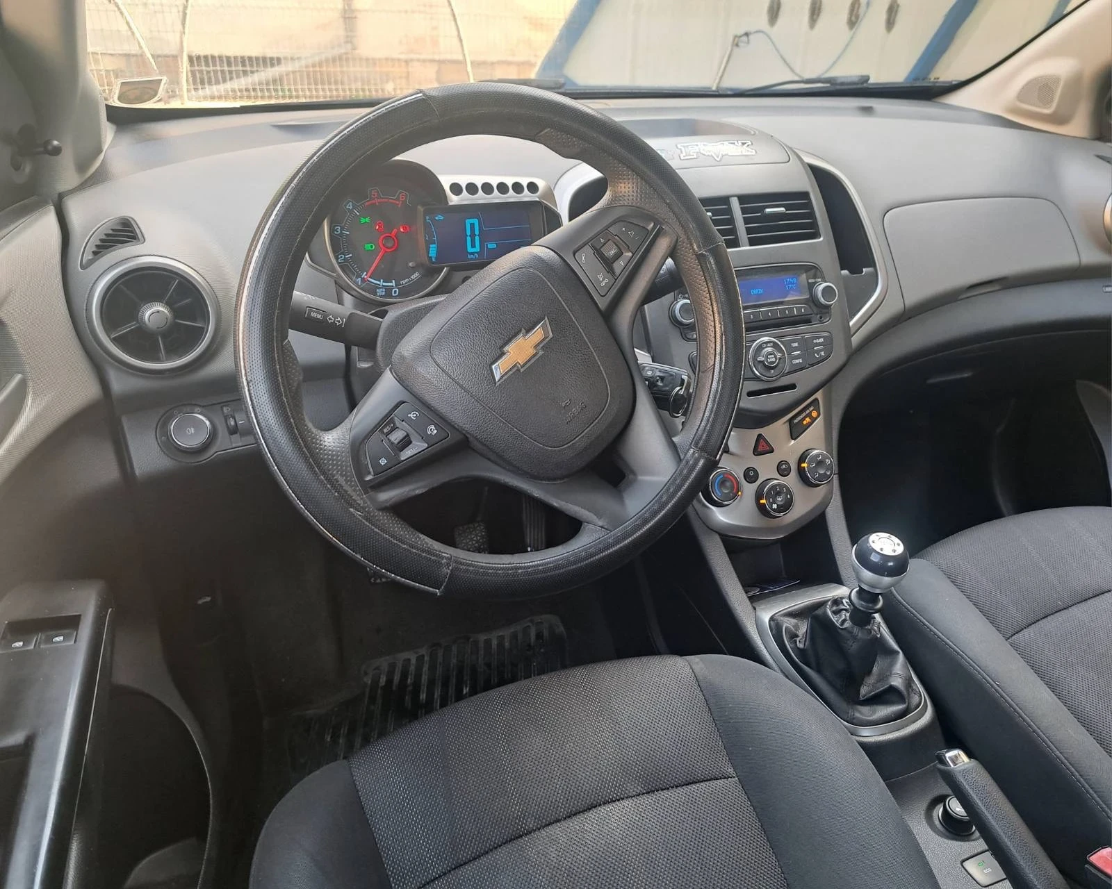 Chevrolet Aveo 1.3TDI KLIMATIK EUR5 - изображение 6