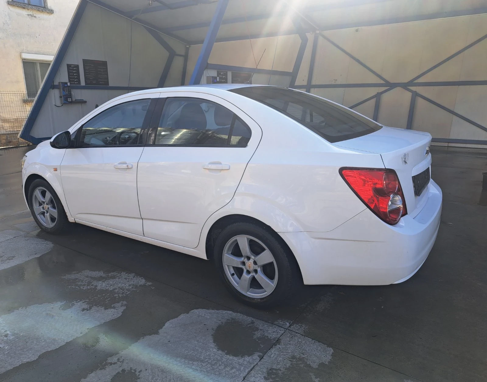 Chevrolet Aveo 1.3TDI KLIMATIK EUR5 - изображение 3