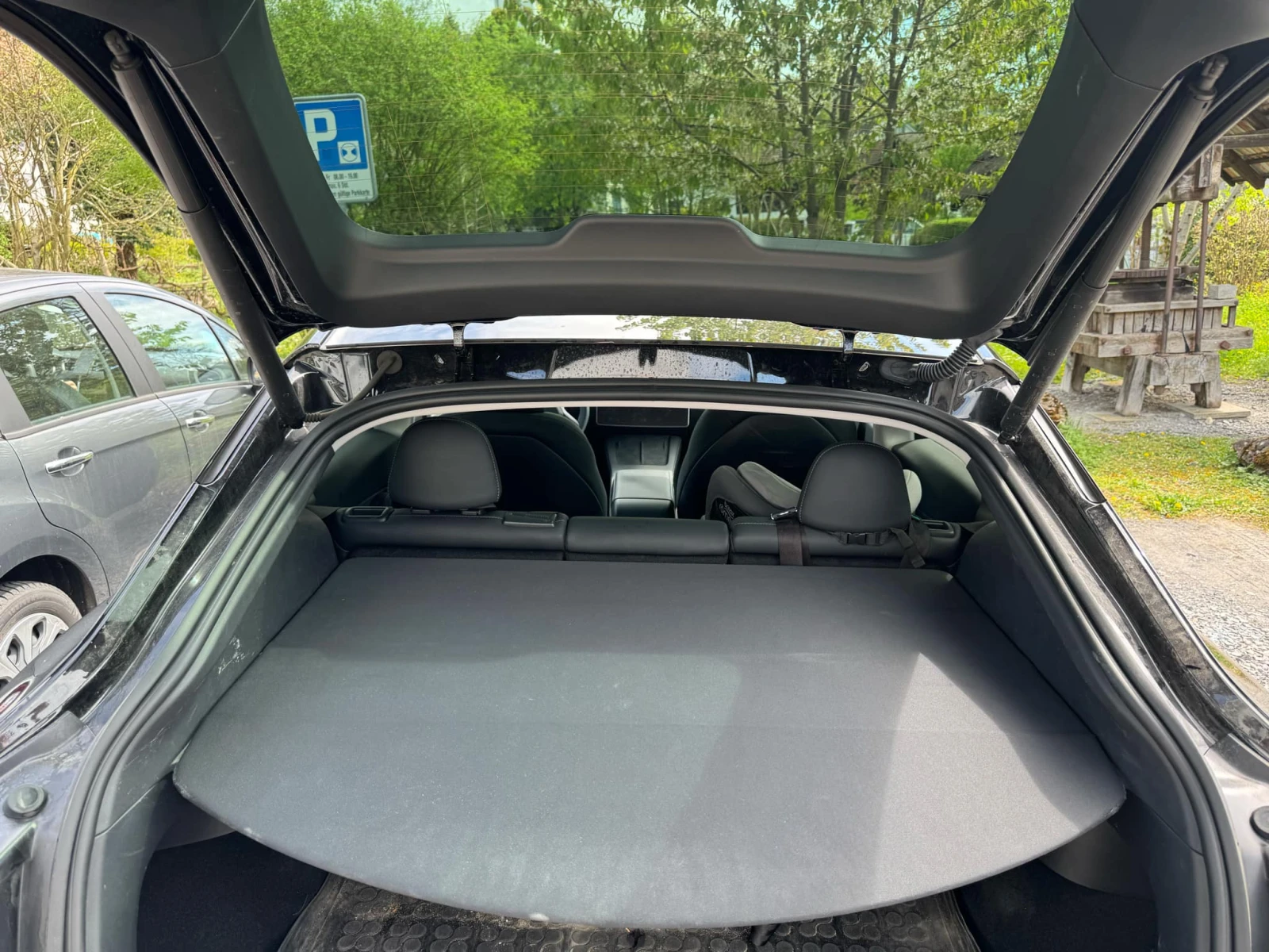 Tesla Model Y RWD - изображение 10