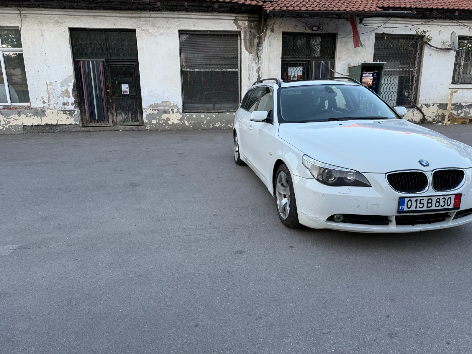 BMW 525 525D-КОЖА ПАНОРАМА НАВИ - изображение 8