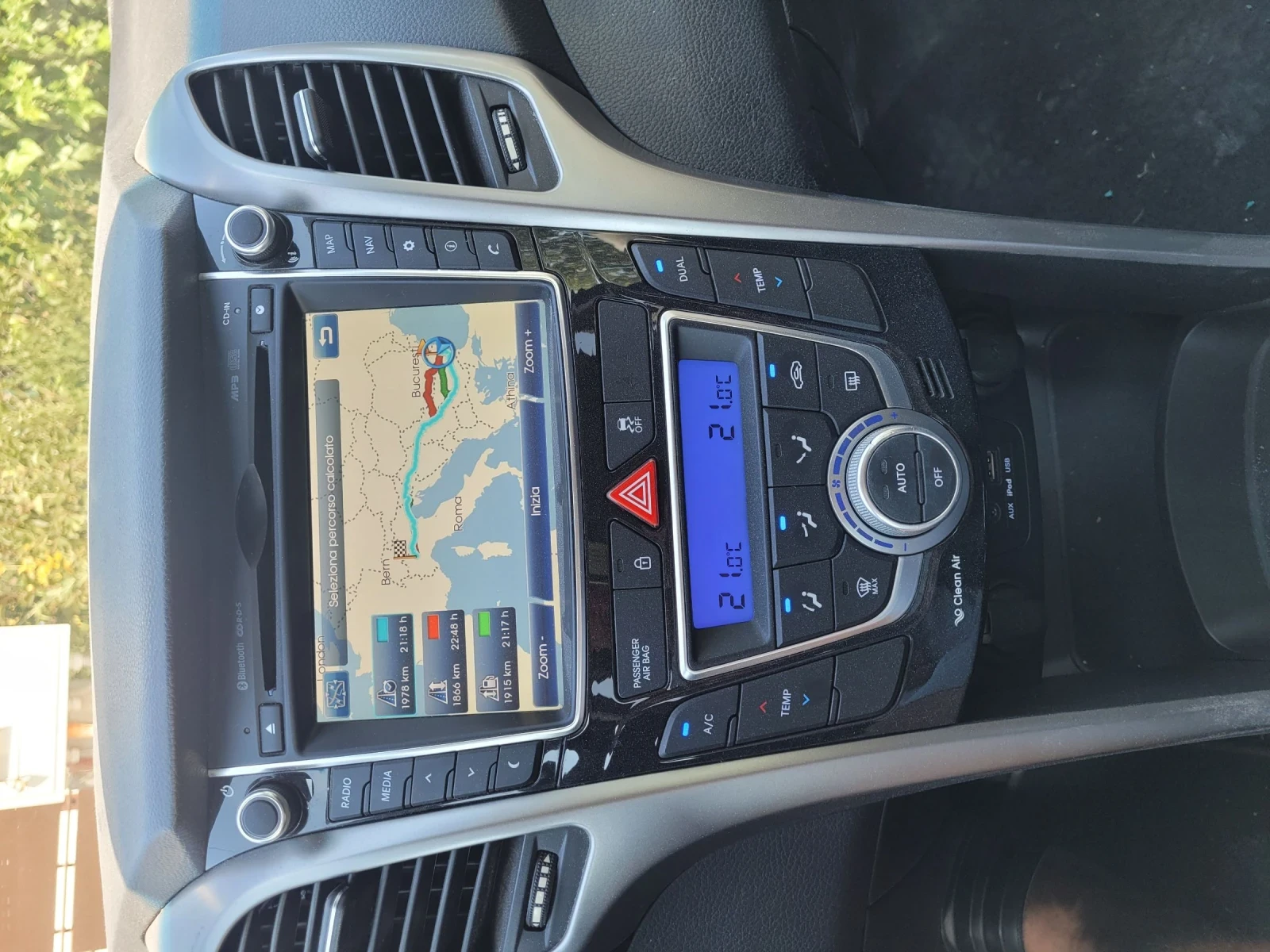 Hyundai I30 1.6 CRDI  - изображение 8