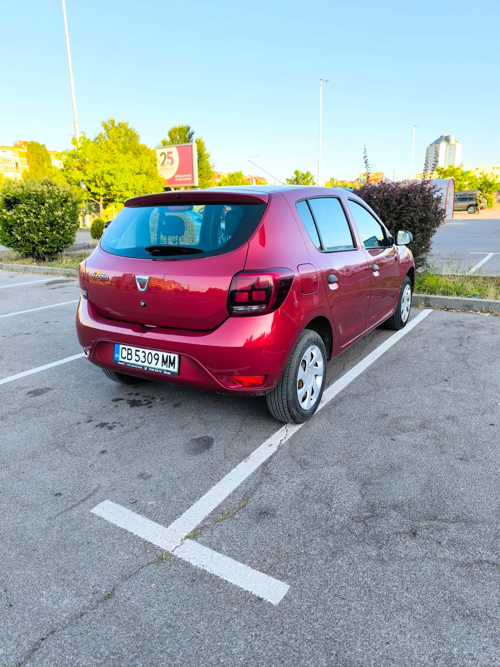 Dacia Sandero Ambiance - изображение 7
