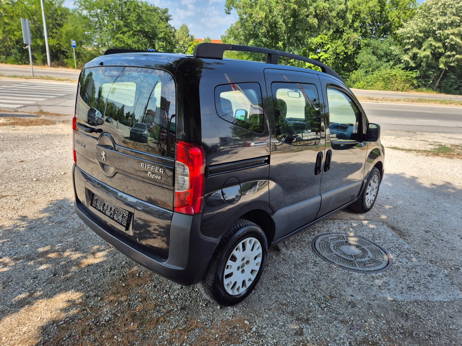 Peugeot Bipper 1.4i 75k.s.GAS - изображение 8