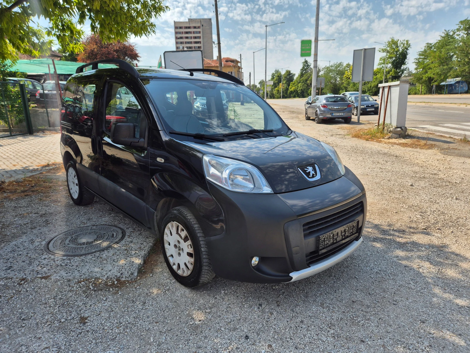 Peugeot Bipper 1.4i 75k.s.GAS - изображение 6