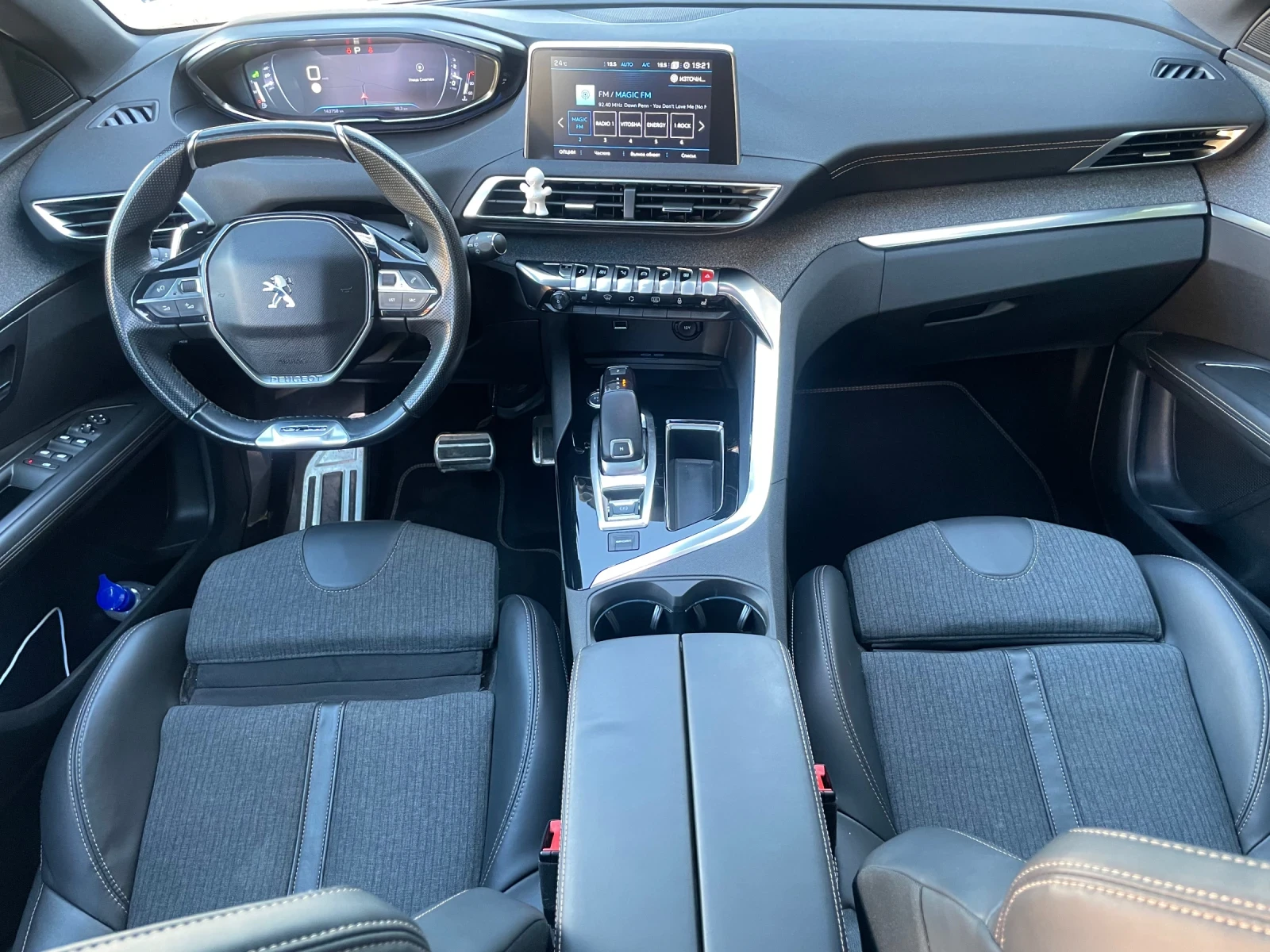 Peugeot 3008 2.0HDI GT AT8, пълна сервизна история - изображение 10