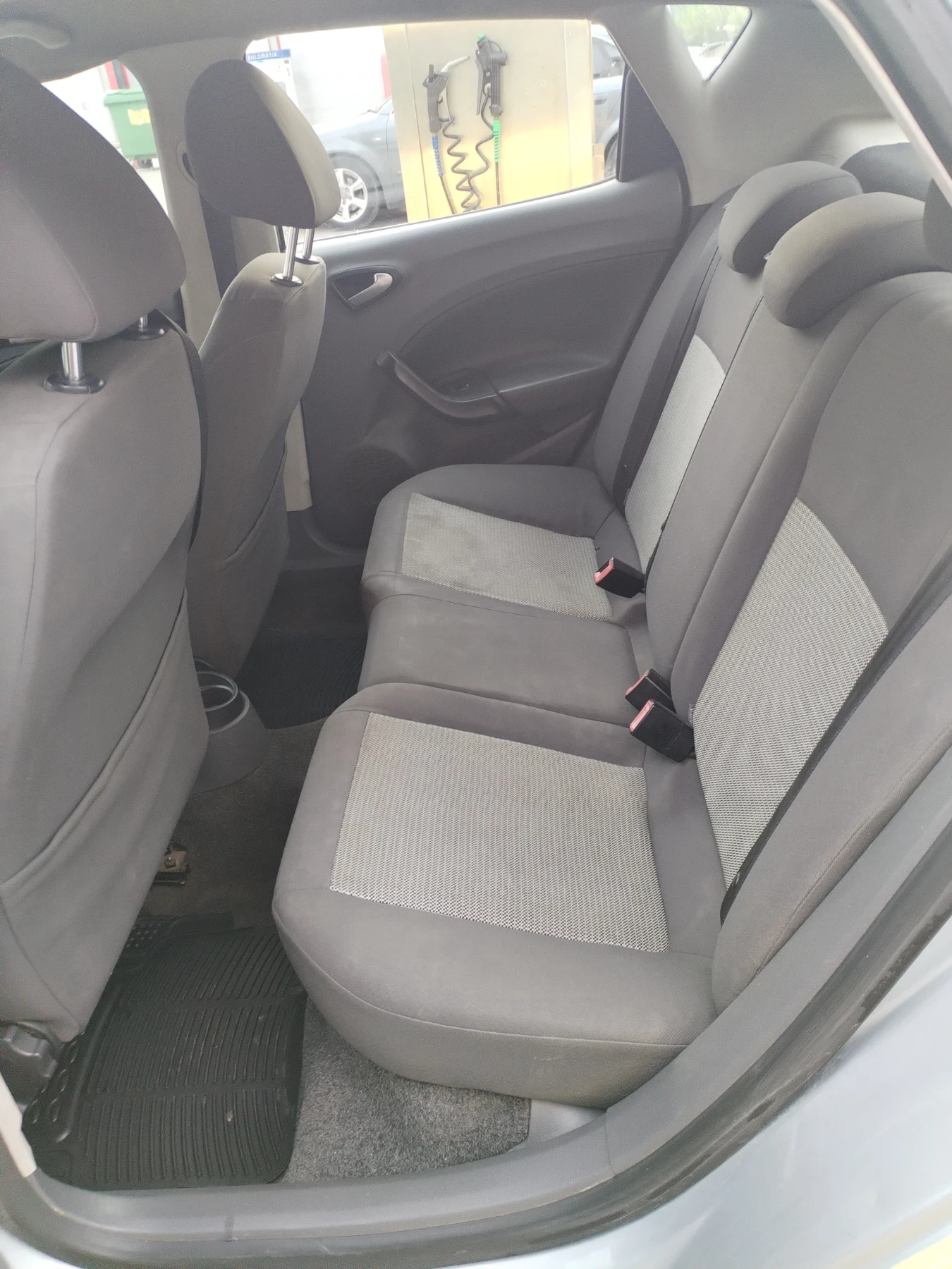 Seat Ibiza 6J - изображение 6