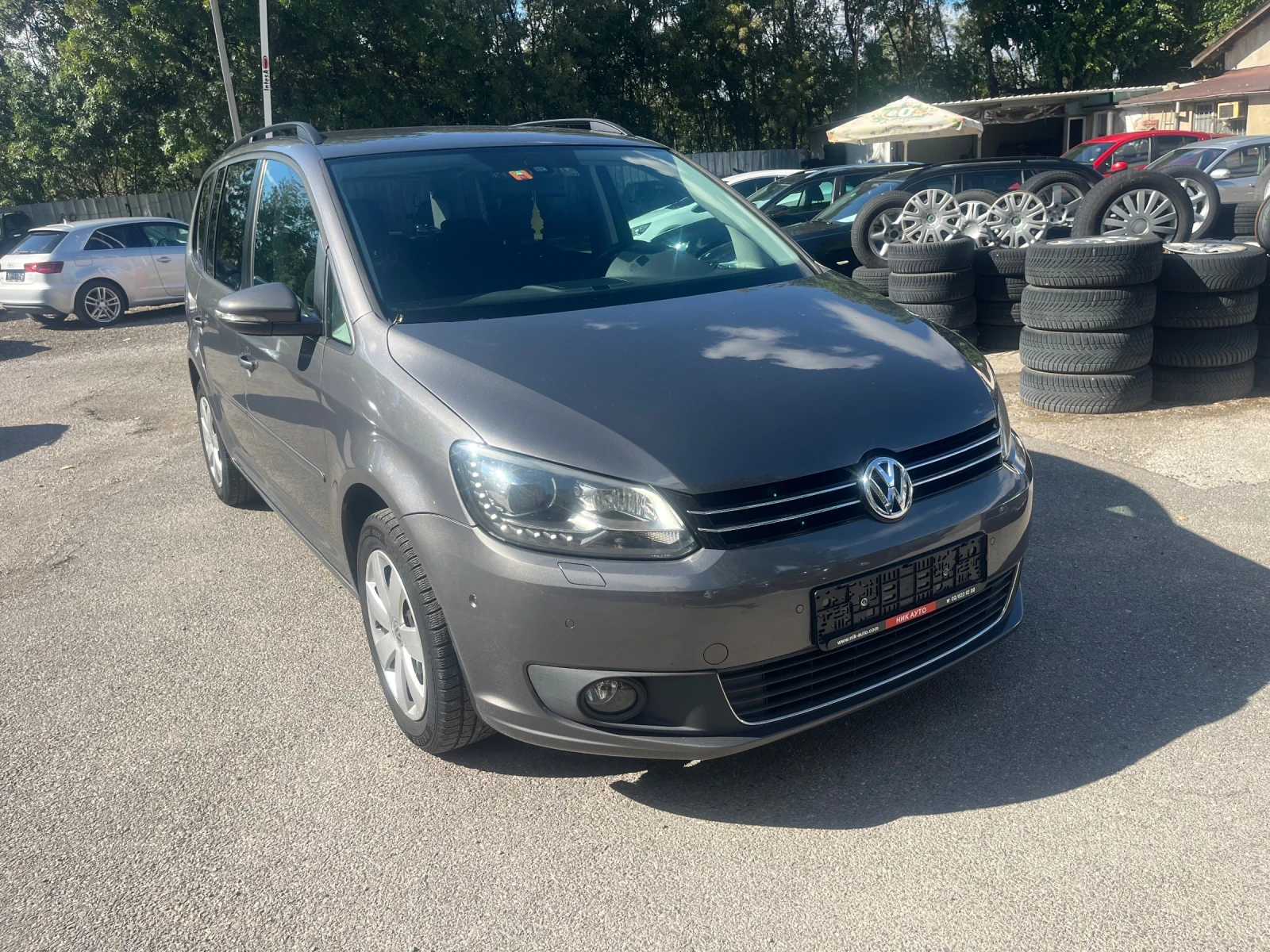 VW Touran 1.4TSI Comfortline* LED* NAVI* 7Meста - изображение 2