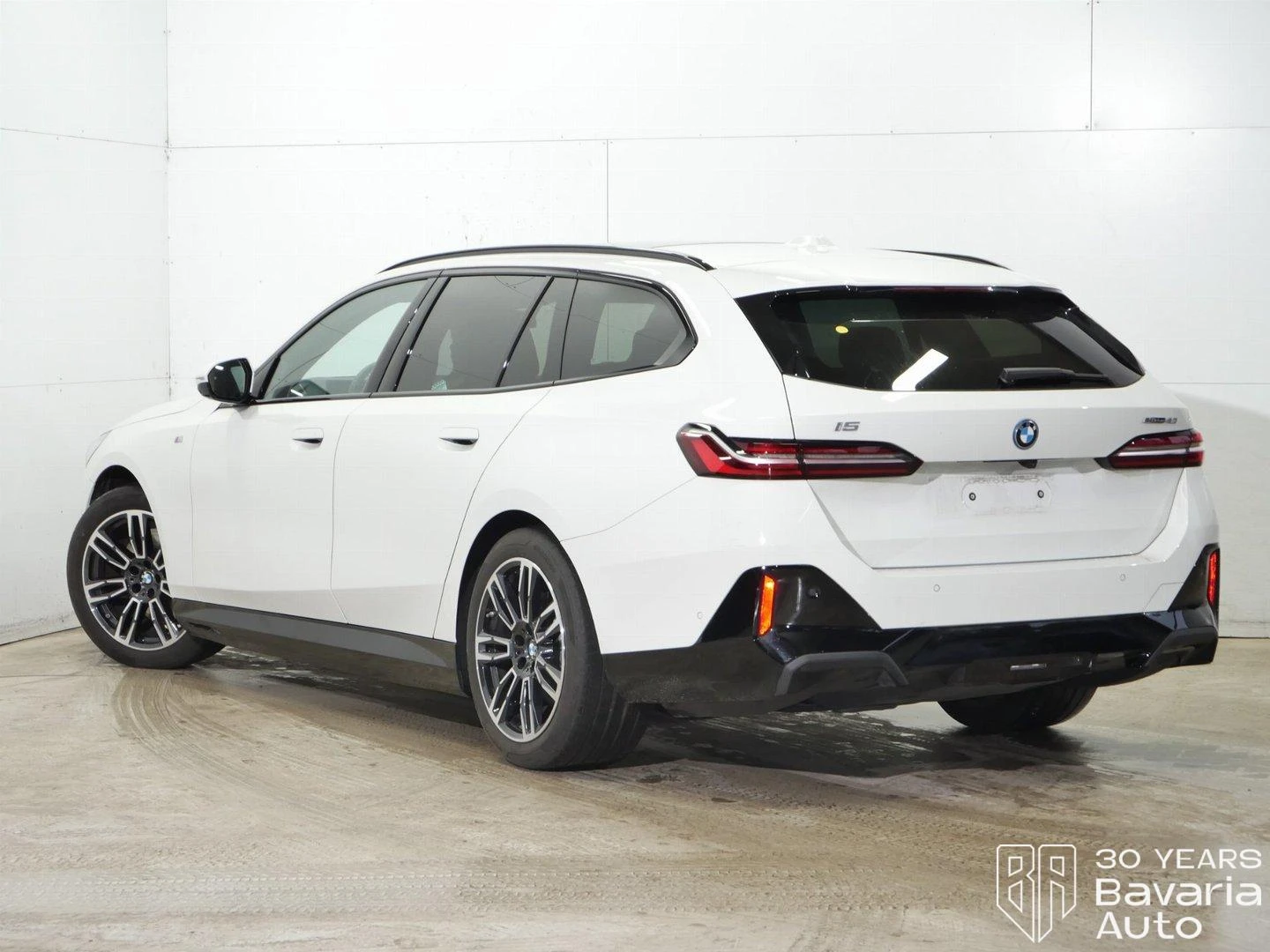 BMW i5 40 eDrive Touring M Sport Paket | Mobile.bg � ����������� 2