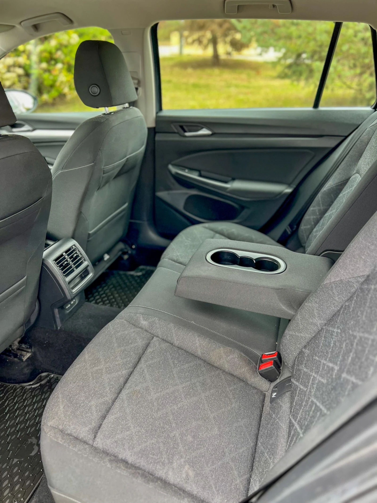 VW Golf 1.5 eTSI / VARIANT / DSG / ����������� | Mobile.bg � ����������� 15