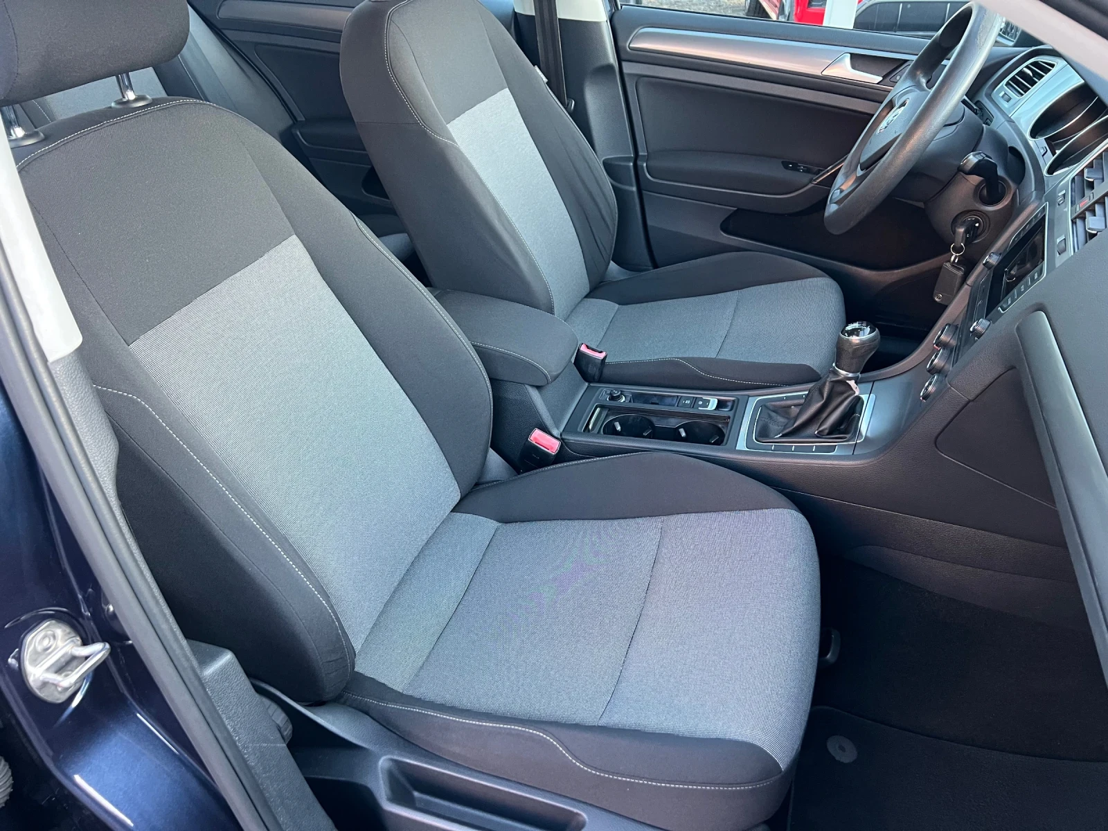 VW Golf 7 1.4TGI BLUEMOTION - изображение 10