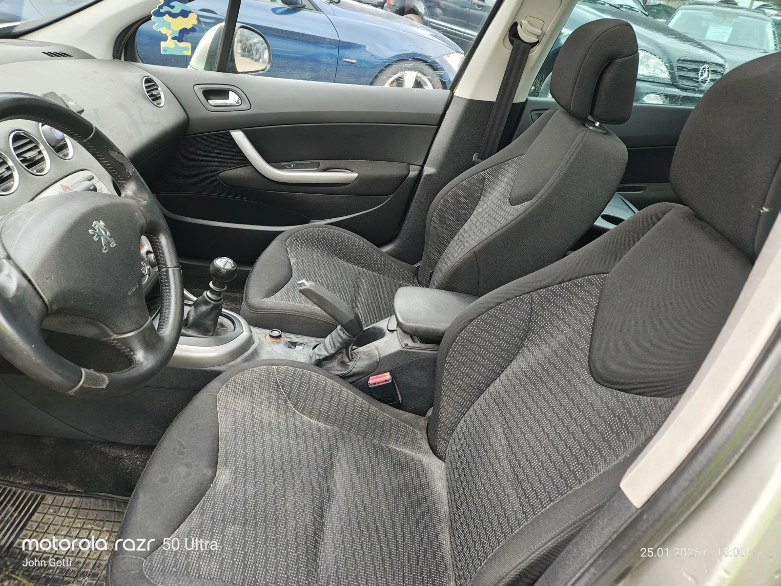 Peugeot 308 1.6HDi , 110k.c. Panorama, klimatronik, . - изображение 9