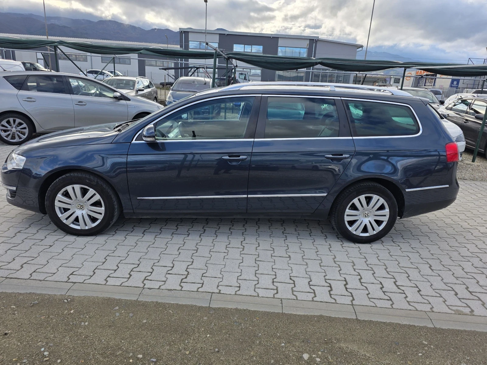 VW Passat 2.0TDi HIGHLINE DSG Лизинг - изображение 4