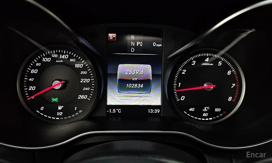 Mercedes-Benz C 200, снимка 8 - Автомобили и джипове - 53728881