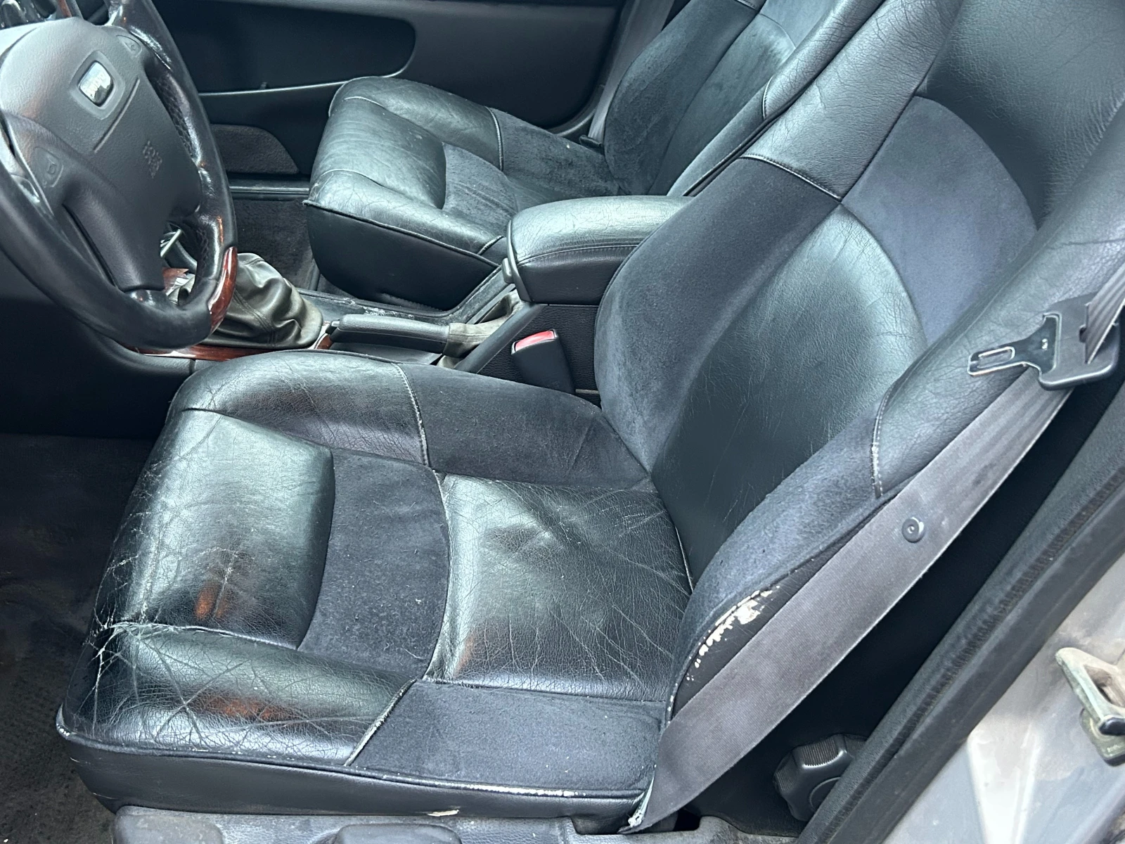 Volvo V70, снимка 7 - Автомобили и джипове - 53753625