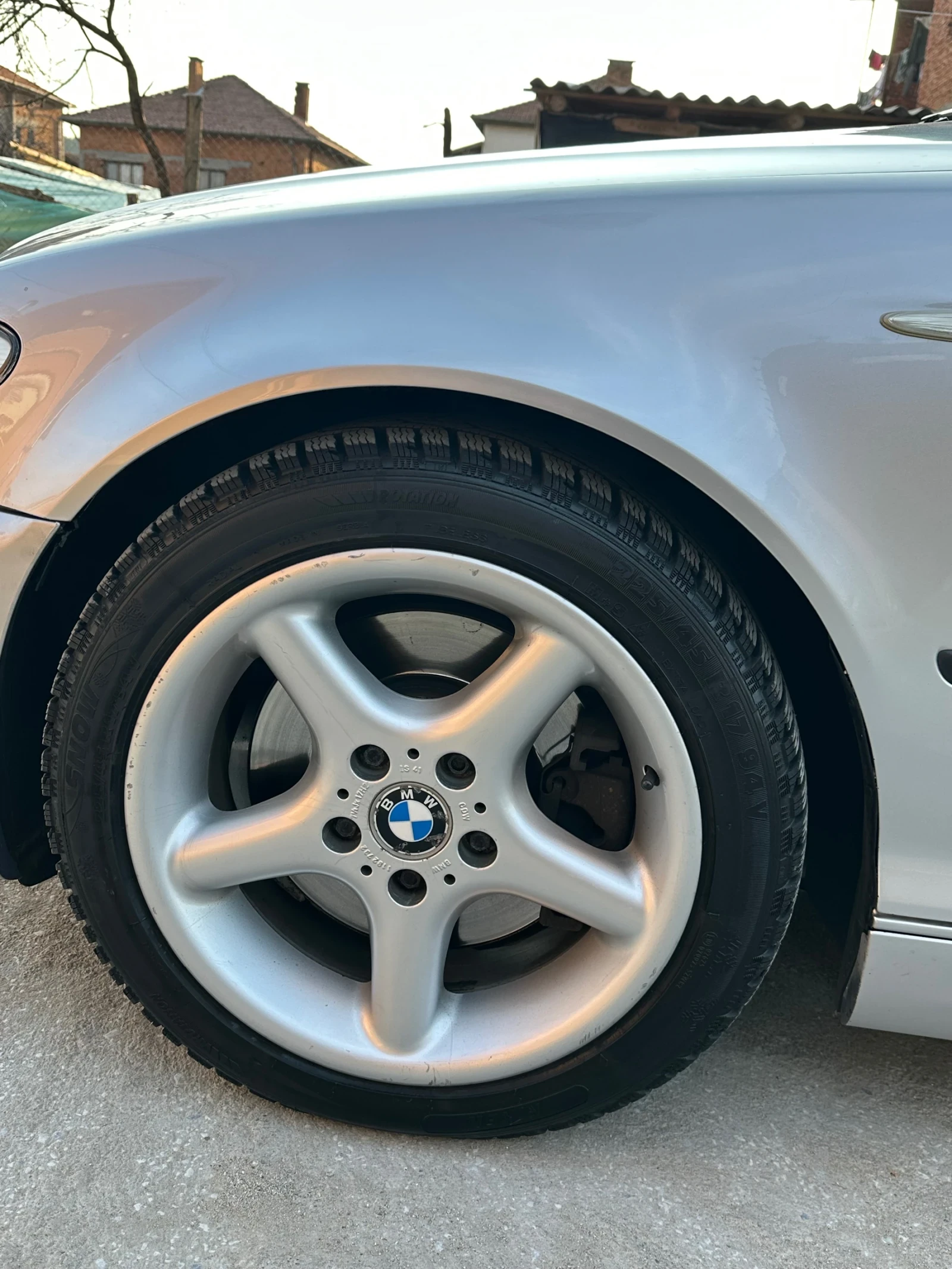 BMW 330 3.0д 204кс. Задно!! - изображение 7