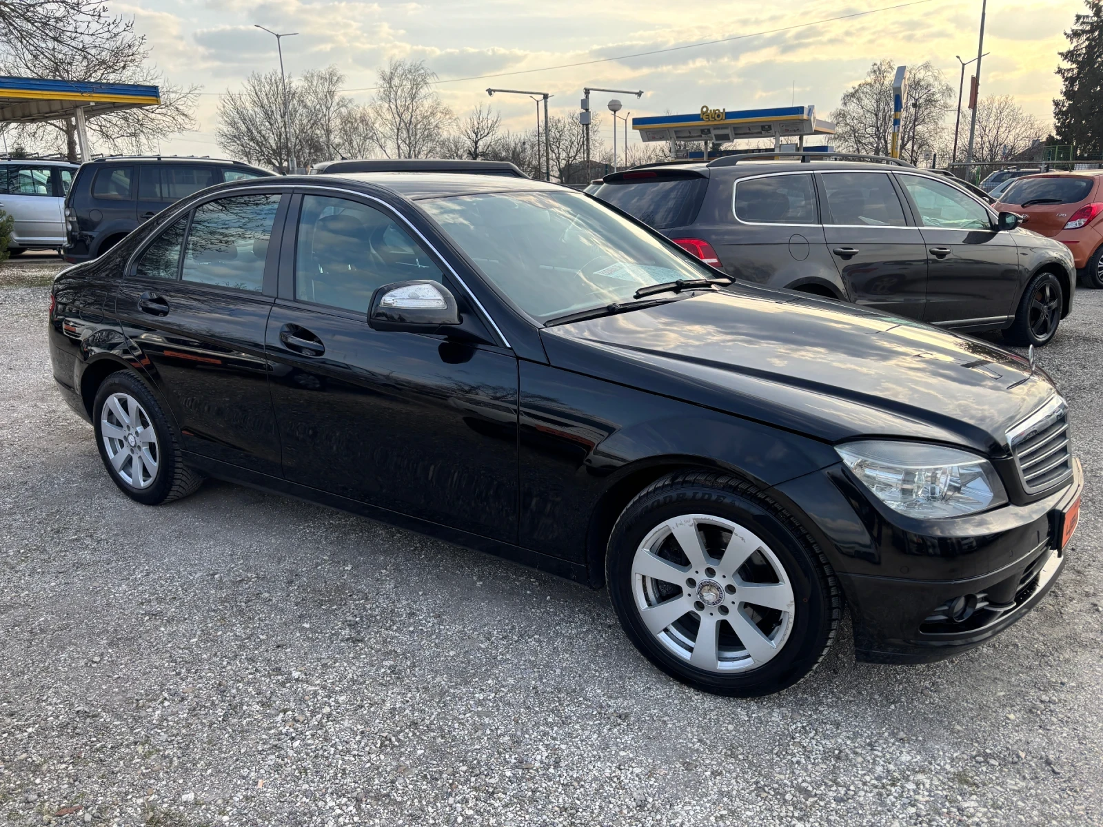 Mercedes-Benz C 220 2008+ 2.2+ 170+ АВТОМАТ+ Н.ГУМИ+ СЕДАН, снимка 3 - Автомобили и джипове - 53878554