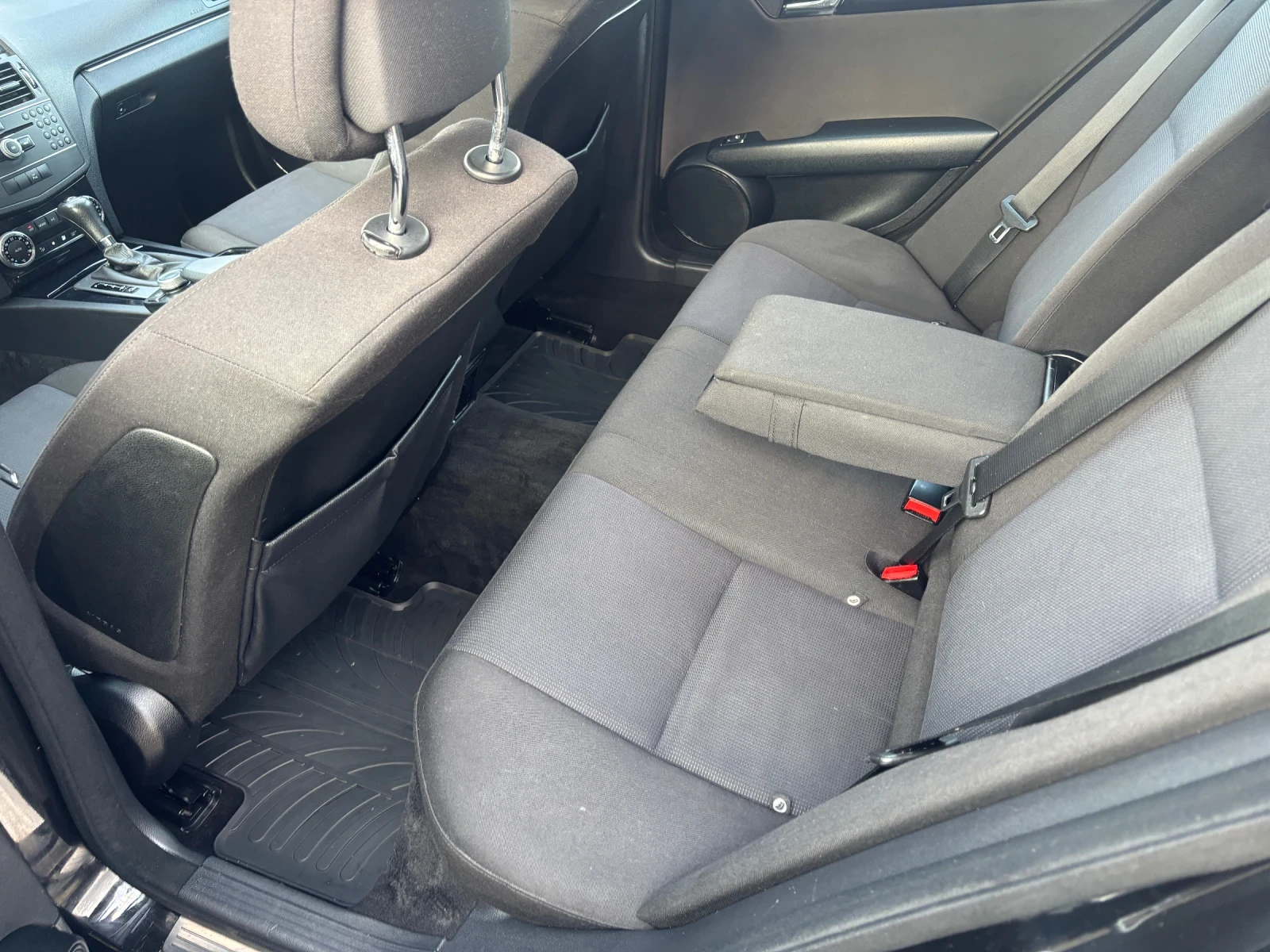 Mercedes-Benz C 220 2008+ 2.2+ 170+ АВТОМАТ+ Н.ГУМИ+ СЕДАН, снимка 13 - Автомобили и джипове - 53878554