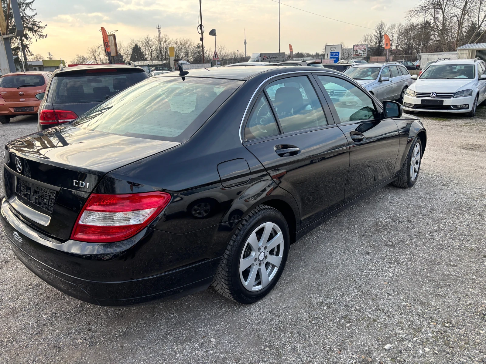 Mercedes-Benz C 220 2008+ 2.2+ 170+ АВТОМАТ+ Н.ГУМИ+ СЕДАН, снимка 4 - Автомобили и джипове - 53878554