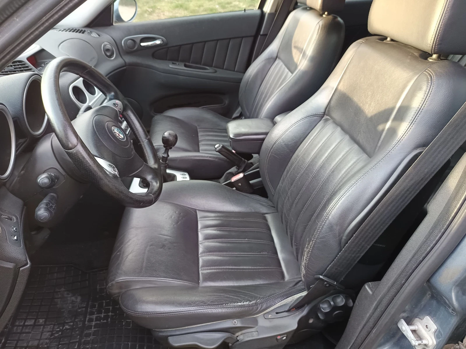 Alfa Romeo 156 sportwagon 1.9JTD, снимка 9 - Автомобили и джипове - 53901703