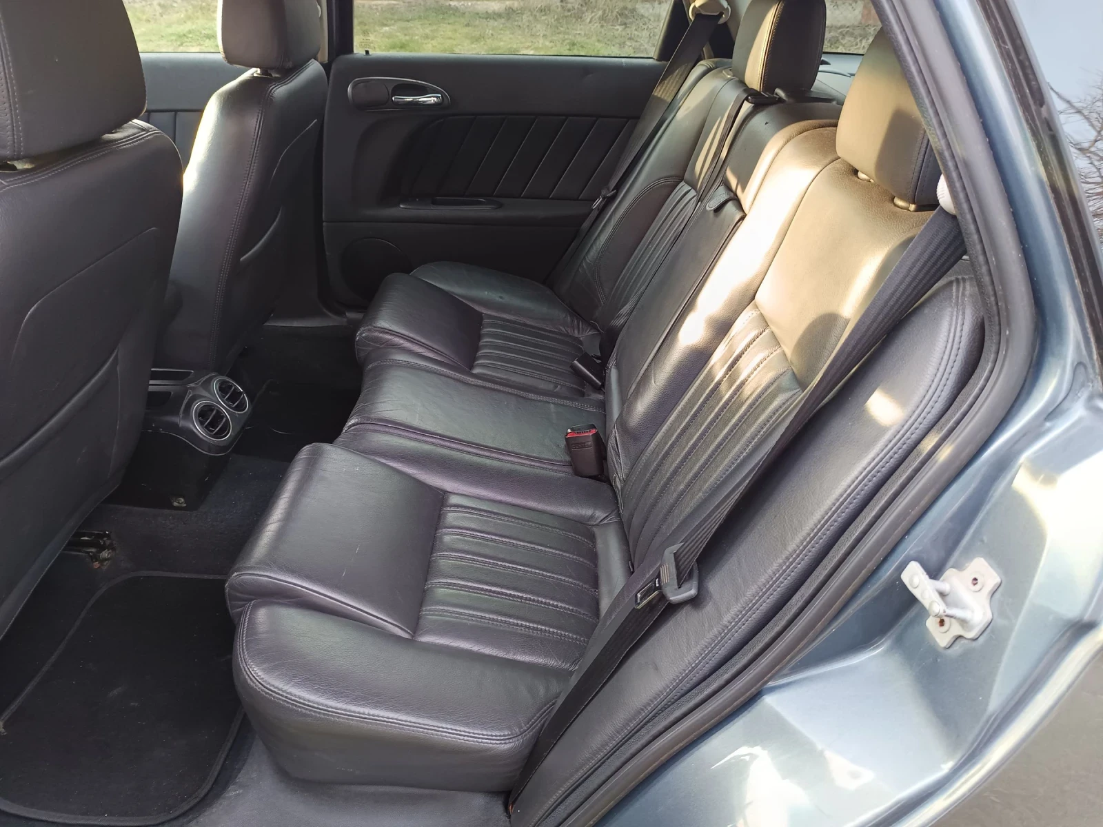 Alfa Romeo 156 sportwagon 1.9JTD, снимка 10 - Автомобили и джипове - 53901703