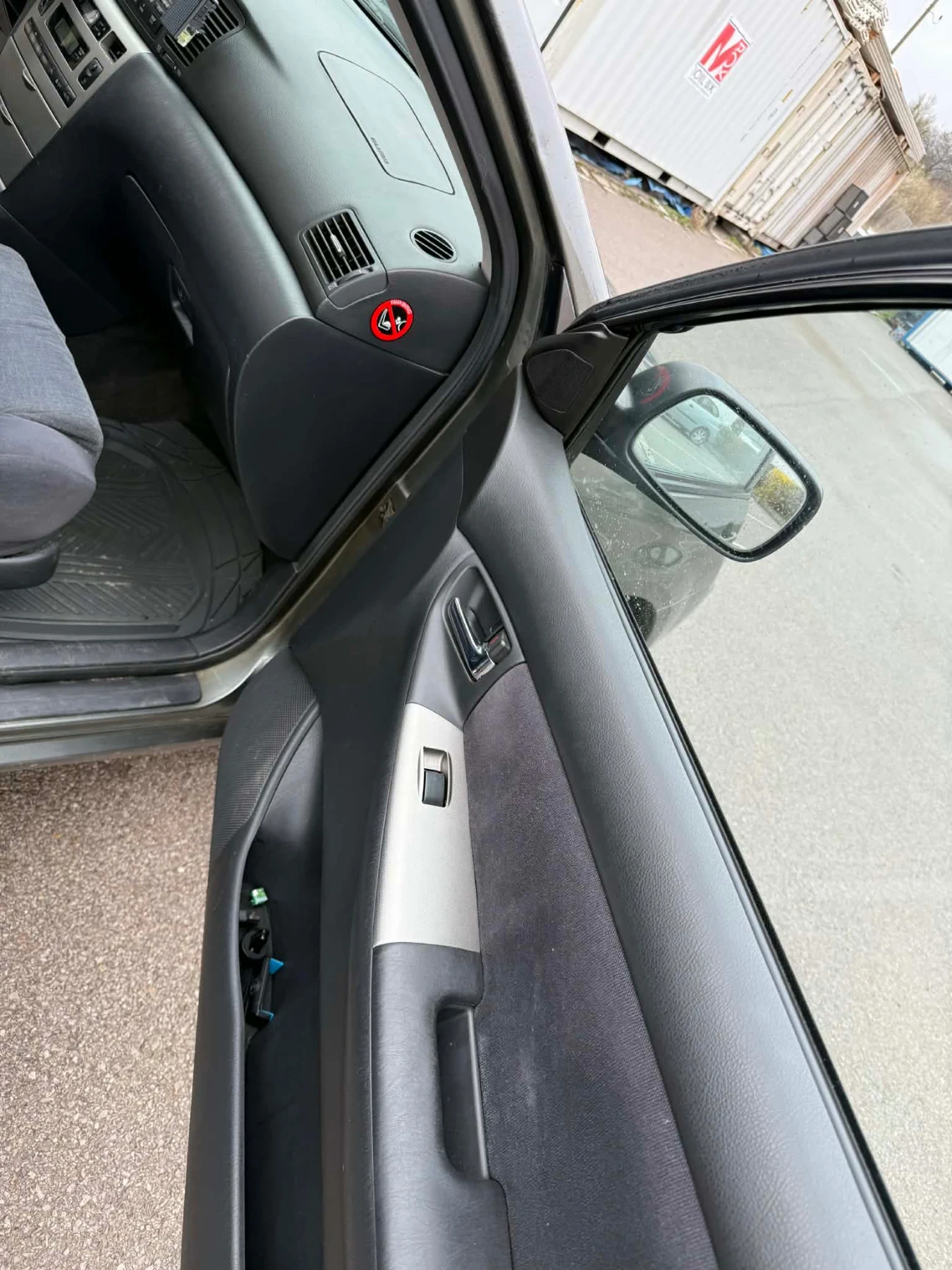 Toyota Corolla, снимка 10 - Автомобили и джипове - 54035205