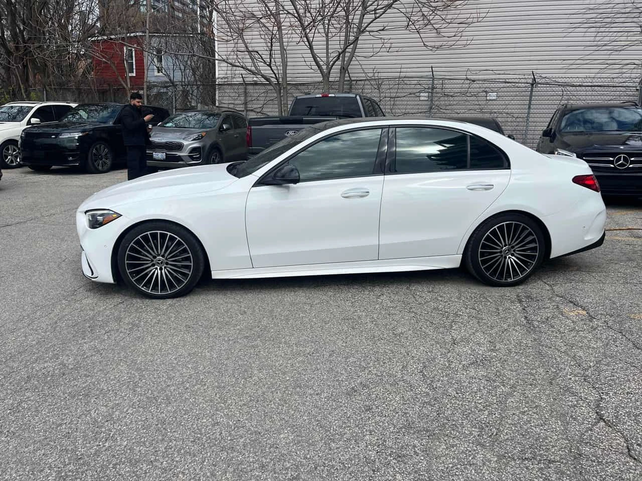 Mercedes-Benz C 300 360 КАМЕРИ| ПАМЕТ| АМБИЕНТ| ПАНОРАМА| CARFAX| , снимка 4 - Автомобили и джипове - 54387806