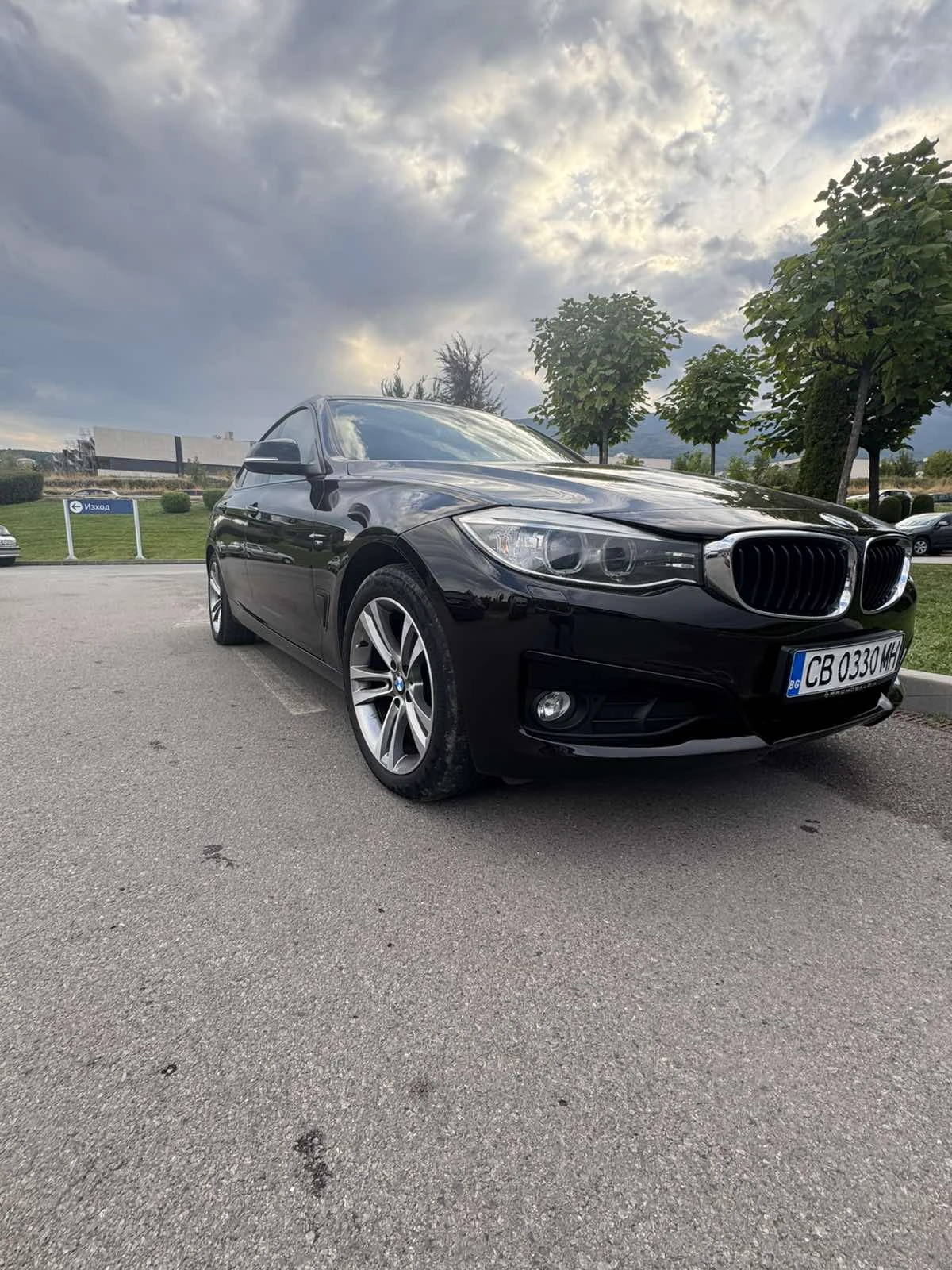 BMW 320 GT, снимка 4 - Автомобили и джипове - 54400043