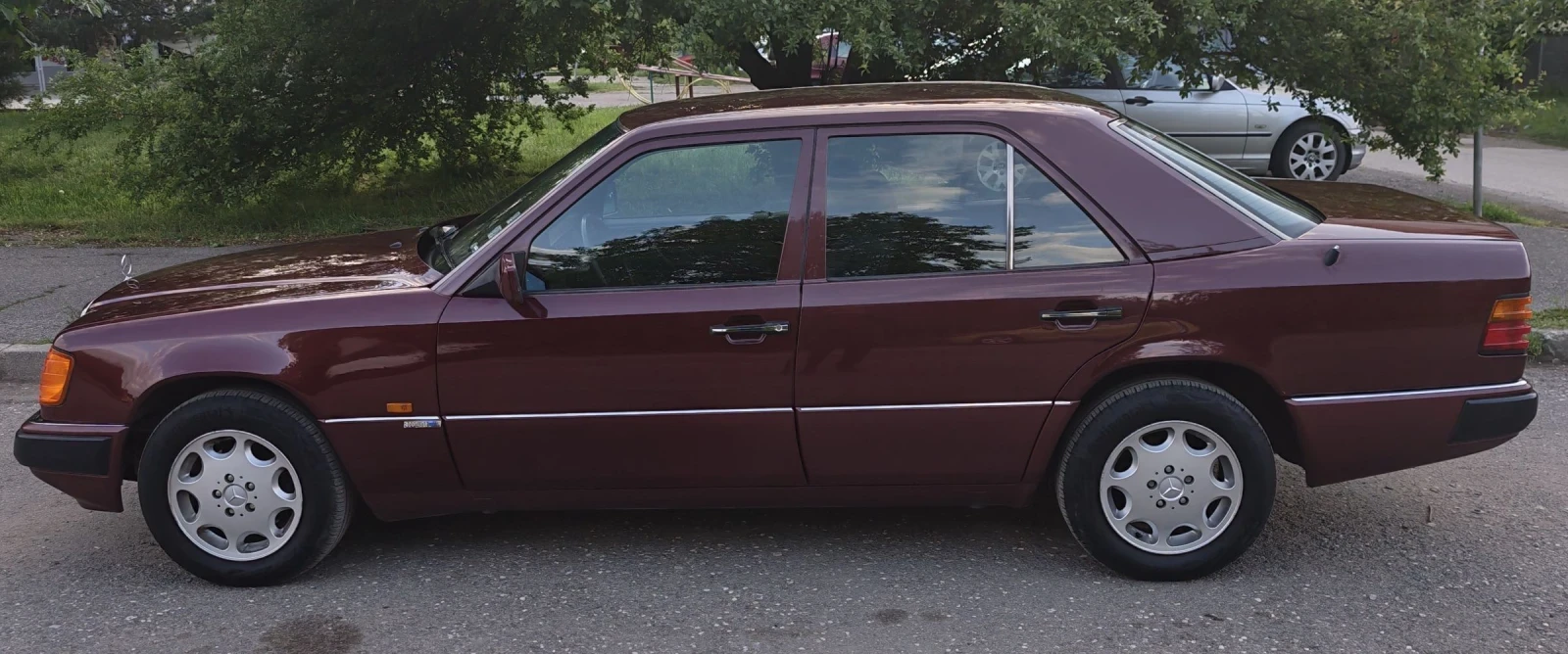 Mercedes-Benz 124 2.0 122 к. с. , снимка 4 - Автомобили и джипове - 54543407