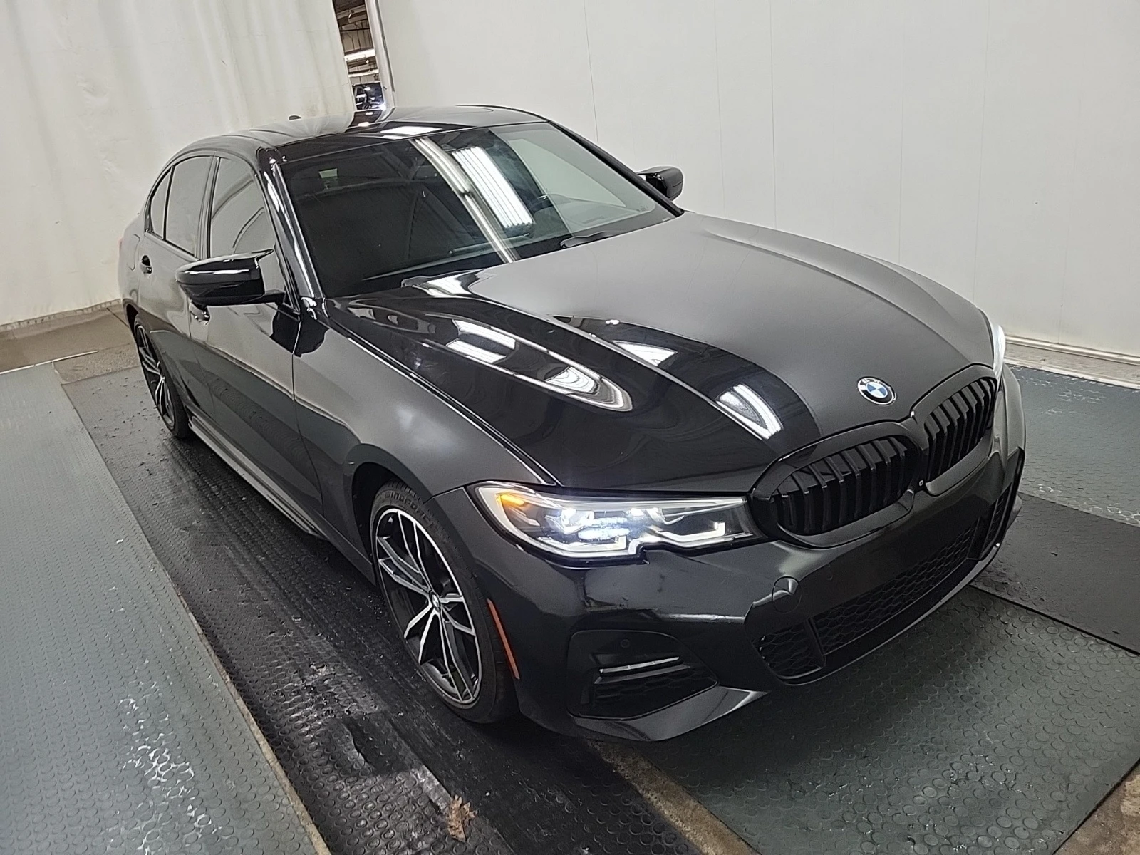 BMW 330 М ПАКЕТ * HEAD UP * 360 КАМЕРА * CARFAX * , снимка 3 - Автомобили и джипове - 55198633