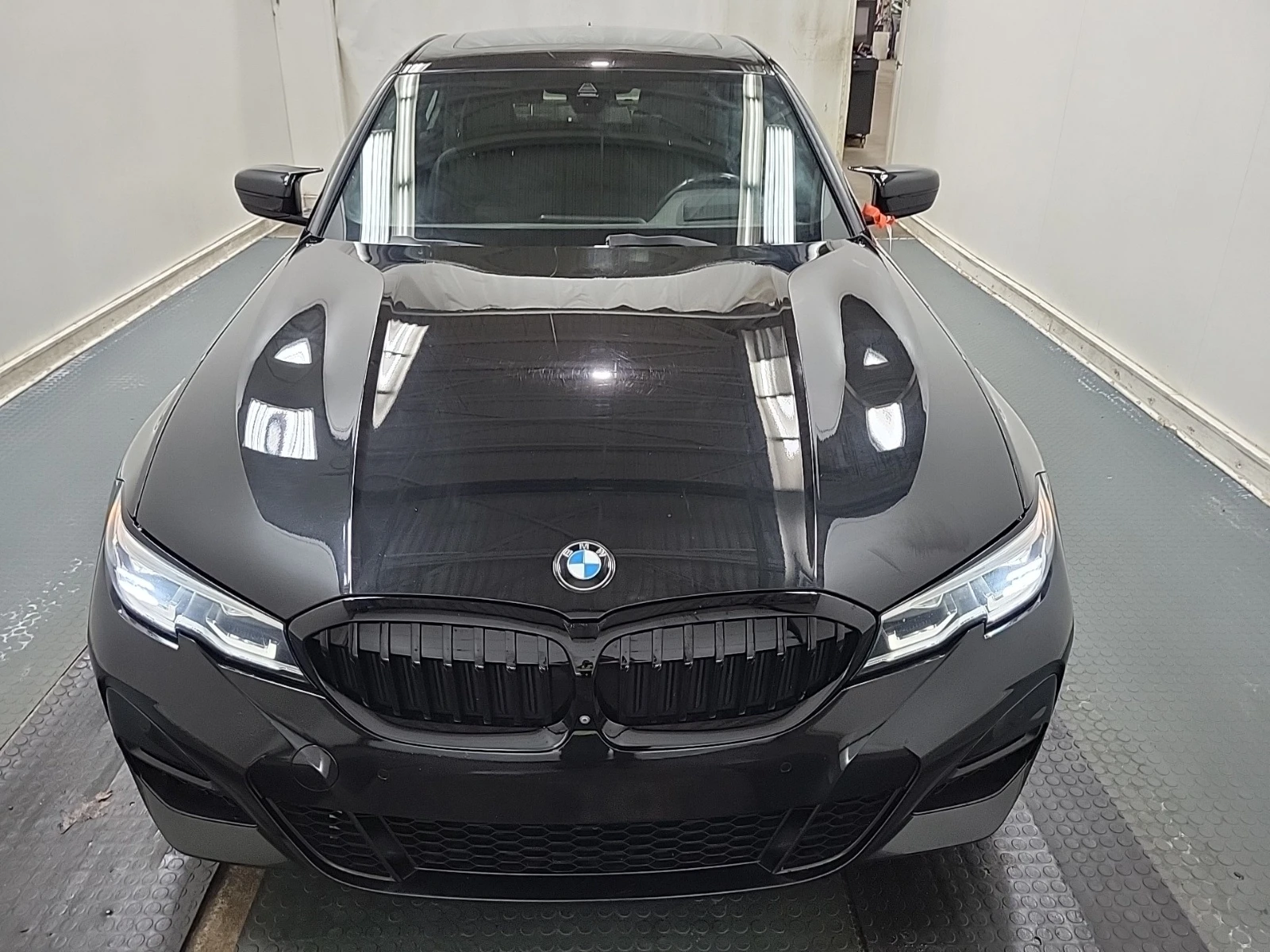 BMW 330 М ПАКЕТ * HEAD UP * 360 КАМЕРА * CARFAX * , снимка 2 - Автомобили и джипове - 55198633
